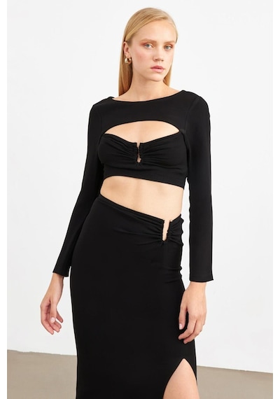 Fashion Cocktail Toka Aksesarlı Uzun Kol Crop Yırtmaçlı Beli Bağlama Midi Etek Takım Siyah Siyah Fashion Cocktail Toka Aksesarlı Uzun Kol Crop Yırtmaçlı Beli Bağlama Midi Etek Takım Siyah Siyah
