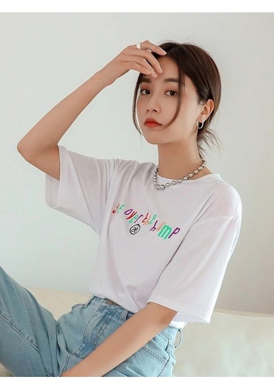 Kadın Beyaz Oversize Get Over Baskılı T-shirt. Beyaz