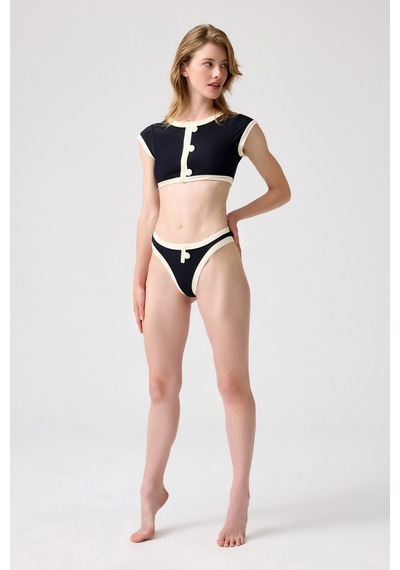 Los Ojos X Melodi Siyah-krem Fitilli Halter Yaka Bikini Üstü Vintage Top2 Siyah-krem Los Ojos X Melodi Siyah-krem Fitilli Halter Yaka Bikini Üstü Vintage Top2 Siyah-krem