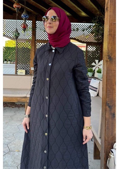Rabia Şamlı Elmas Kapitone Kap Siyah Normal