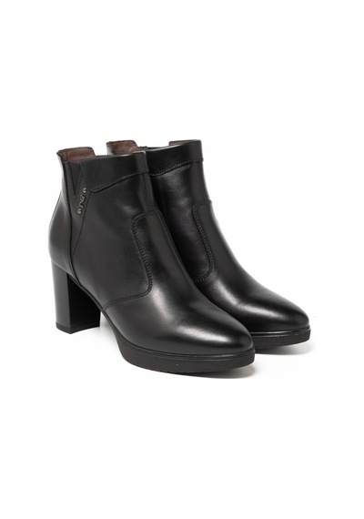 Nero Giardini Nero Black Bot Kadın I513800d 100 Nerogiardini Guanto Nero Pu.lesına L16720 Nero Siyah