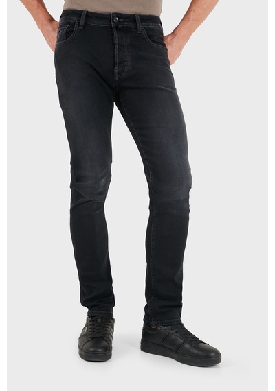 Jacob Cohen Slim Fit Normal Bel Dar Paça Jeans Erkek Kot Pantolon Jum Qe004 S3622 030 S1 600d Siyah Jacob Cohen Slim Fit Normal Bel Dar Paça Jeans Erkek Kot Pantolon Jum Qe004 S3622 030 S1 600d Siyah