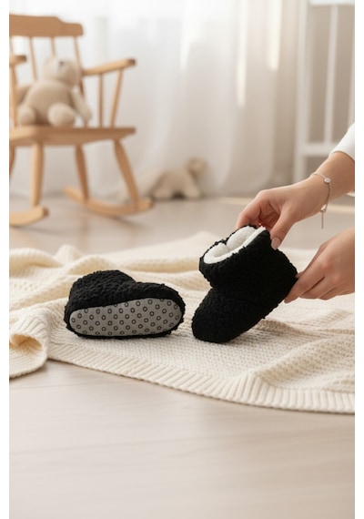 Balbeybi Siyah Bebek Panduf Kaydırmaz Taban Welsoft Yumuşak Patik Kışlık Unisex İlk Adım Pandufu Siyah Balbeybi Siyah Bebek Panduf Kaydırmaz Taban Welsoft Yumuşak Patik Kışlık Unisex İlk Adım Pandufu Siyah