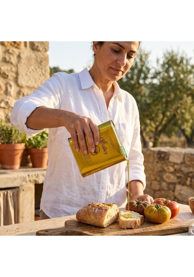 Soğuk Sıkım Naturel Sızma Zeytinyağı 500 Ml Ayvalık Ve Memecik