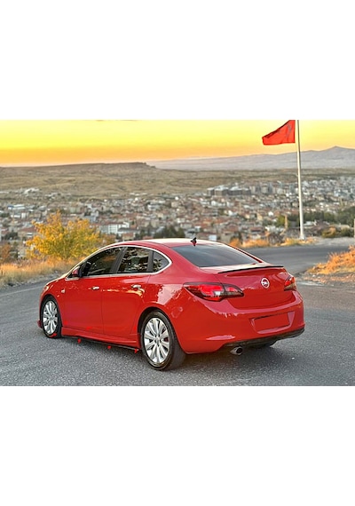 Astra J Sedan Marşpiyel - Plastik - Boyasız