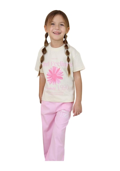 Riccotarz Kız Çocuk Üzeri Papatya Detaylı Ve Feeling Baskılı T-shirt Pembe Salaş Pantolon Alt Üst Takım Pembe Riccotarz Kız Çocuk Üzeri Papatya Detaylı Ve Feeling Baskılı T-shirt Pembe Salaş Pantolon Alt Üst Takım Pembe