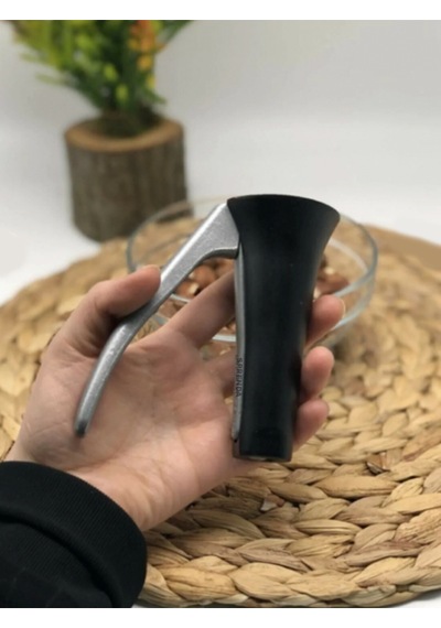Şık Metal Fındık Kırıcı, Dayanıklı Ve Kolay Kullanımlı Fındık Kırma Aleti Çinko Çok Renkli