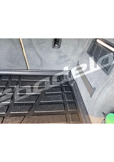 2019 Audi Q5 Bagaj Havuzu Sertleştirilmiş Kaucuk Kokusuz