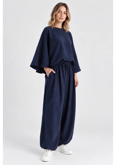 Mevese Rahat Kesim Modal Takım - Yarasa Kol Oversize Bluz Ve Geniş Paça Şalvar Pantolon - Lacivert
