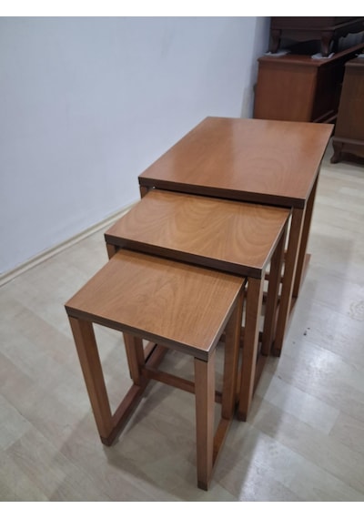 Zigon Sehpa 90588 Ilgz C Dörtlü Lake Ceviz Kayın Tekerlekli Ayak Kutuda Sevk El Yapım Kahverengi