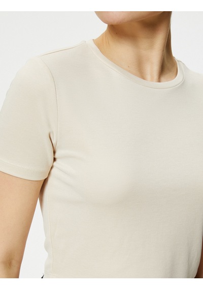 Koton Crop Tişört Kısa Kollu Bisiklet Yaka Modal Karışımlı Bej 4sak50259ek Ekru