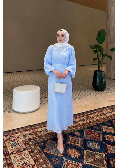 Riella Butik Dantel Yakalı Zarif Tesettür Elbise Mavi