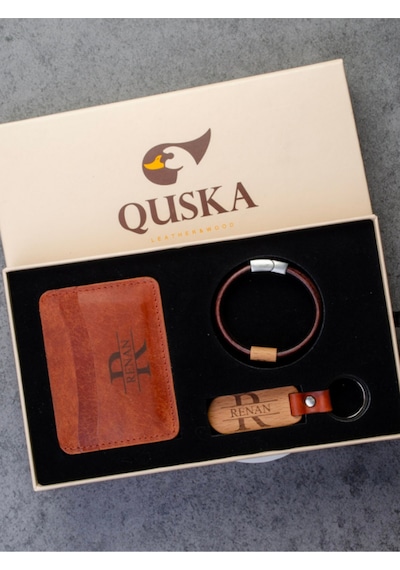 Quska Kişiye Özel İsimli El Yapımı Hakiki Deri Kiremit Kartlık+anahtarlık+bileklik Set - Grain Minimal Kahverengi