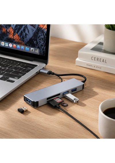 Hp-b07 5-in-1 Type-c & Usb 3.0 Hub Çoğaltıcı 3x Usb Port Sd/tf Kart Okuyucu Çift Girişli Alüminyum Gövde Çoklu Adaptör