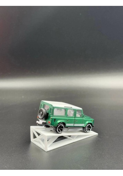 1:64 Ölçek Beyaz Araba Rampası