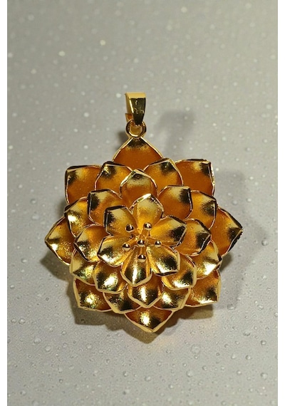 22 Ayar Altın Kaplama Lotus Çiçeği Madalyon Kolye Ucu 5 Cm Gold