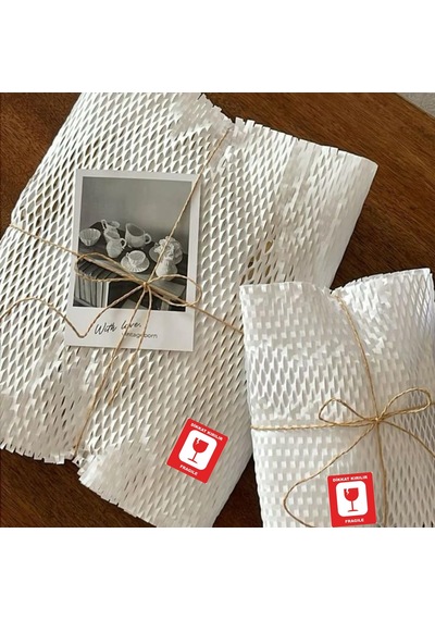 Beyaz Petek Ambalaj Ve Paketleme Kağıdı 38cmx50m Ve 20 Adet Kırılır Etiketi & 100m Jüt İp Seti