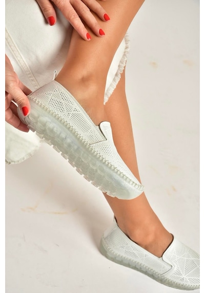 Fox Shoes Y555117003 Beyaz Hakiki Deri Comford Ortopedik Taban Kadın Ayakkabı Beyaz