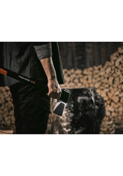 Fiskars  Büyük  Parçalama  Baltasi  X25  (1015643)