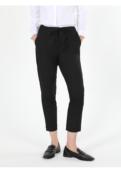 Colin's Düşük Bel Normal Kesim Düz Paça Siyah Kadın Pantolon CL1055028_Q1.V2_BLK Siyah