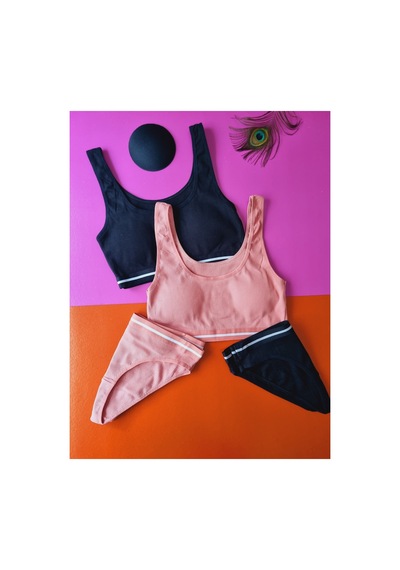 Demirsa Boutique Kaşkorse Kumaş 2'li Gül Kurusu Ve Siyah Renk Çıkarılabilir Pedli Büstiyer Ve Bikinili Alt Üst Takım Siyah-gül Kurusu Demirsa Boutique Kaşkorse Kumaş 2'li Gül Kurusu Ve Siyah Renk Çıkarılabilir Pedli Büstiyer Ve Bikinili Alt Üst Takım Siyah-gül Kurusu