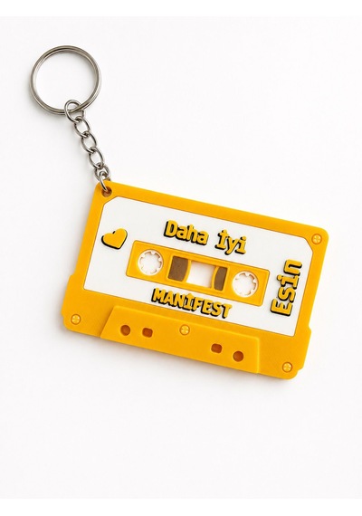 Manifest Esin Kaset Anahtarlık Retro Nostaljik Tasarım Anahtarlık Sarı Renk 8,5 Cm -