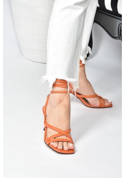 Fox Shoes Turuncu Bilek Bağlamalı Kadın Topuklu Ayakkabı K4040702