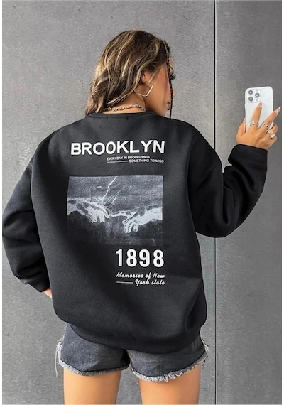 Tarzsokak Siyah Oversize Brooklyn 1898 Baskılı Bisiklet Yaka Kapşonsuz Pamuklu Sweatshirt