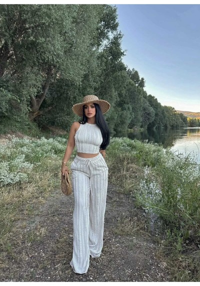 Evoa Kadın Bej Halter Yaka Crop & Bol Paça Pantolon Fırfır Detaylı Gagari Takım Bej Bej