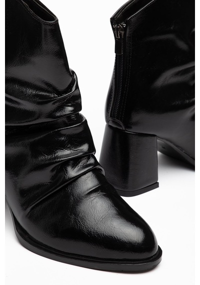 Dilimler Ayakkabı Kadın Kalın Topuklu Bot Oval Burun Tpu Taban Yüz Büzgülüsiyah-5286 Siyah Dilimler Ayakkabı Kadın Kalın Topuklu Bot Oval Burun Tpu Taban Yüz Büzgülüsiyah-5286 Siyah