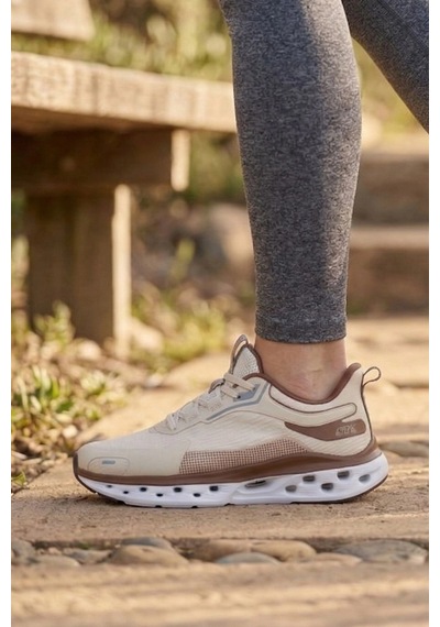 In Step Air-stride Pro: Nefes Alabilen Ve Yüksek Tabanlı Kadın Günlük Yürüyüş Ayakkabısı Bej & Kahve