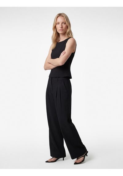 Koton Slim Fit Bisiklet Yaka Peplum Kesim Kolsuz Bluz Siyah 6sak60238pw