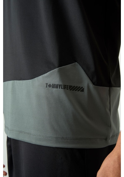 Tommy Life Siyah Polyester Nefes Alan Dokulu İnce Esnek Standart Fit Erkek Performans T-shirt - 88383 Siyah