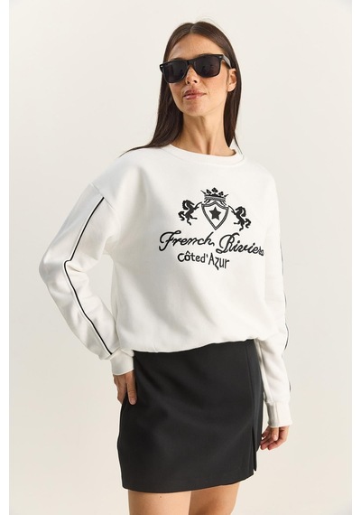 Shade Kadın Bisiklet Yaka Nakış İşlemeli Üç İplik Şardonlu Sweatshirt 60601049 - Ekru