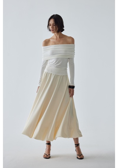 Suud Collection Ekru Lilly Omzu Açık Bluz