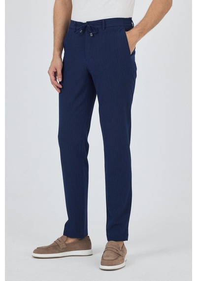 İmza Koyu Lacivert Esnek Yandan Cepli Casual Comfort Fit Jogger Pantolon 1003250117 Koyu Lacivert İmza Koyu Lacivert Esnek Yandan Cepli Casual Comfort Fit Jogger Pantolon 1003250117 Koyu Lacivert