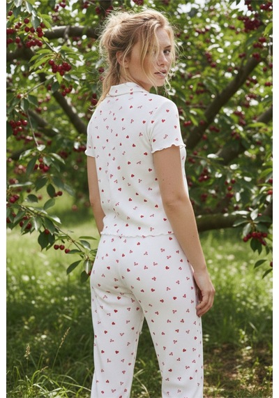 Siyah İnci Yakalı Düğmeli Fitilli Kaşkorse Örme Pijama Takım 26120501 Beyaz Kırmızı Siyah İnci Yakalı Düğmeli Fitilli Kaşkorse Örme Pijama Takım 26120501 Beyaz Kırmızı