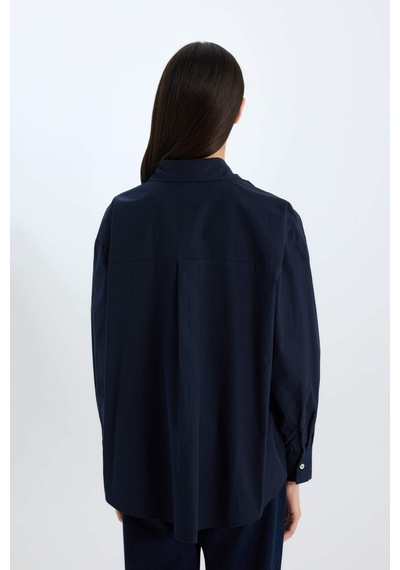 DeFacto Oversize Geniş Kalıp Poplin Basic Düz Uzun Kollu Gömlek E2677AX24WNNV245 Lacivert DeFacto Oversize Geniş Kalıp Poplin Basic Düz Uzun Kollu Gömlek E2677AX24WNNV245 Lacivert