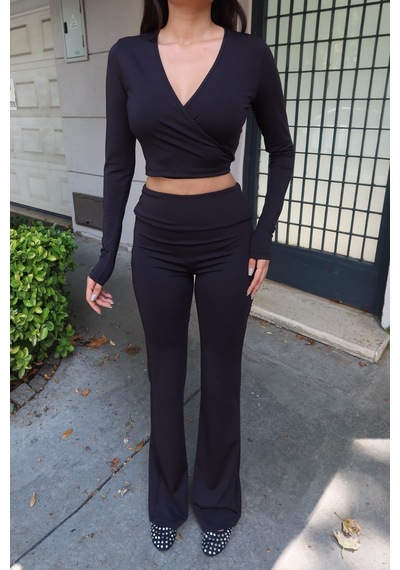 Kechi Woman Kruvaze Yaka Uzun Kollu Crop Bluz Siyah