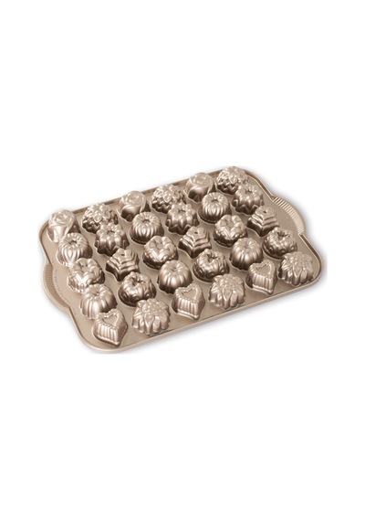 Nordicware 5 Çayı Mini Kek Şekilleri Kalıbı Bronz