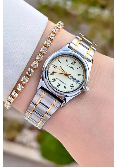 Casio Csıste143 Kadın Kol Saati