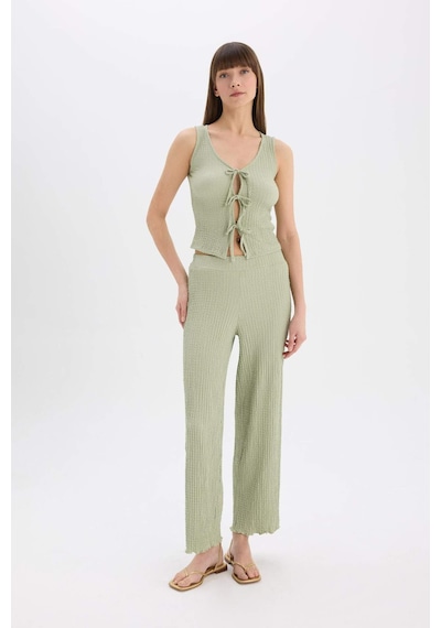 Defacto Wide Leg Geniş Paça Beli Lastikli Basic Düz Bürümcük Pantolon D3570AX24AUGN1105 Yeşil