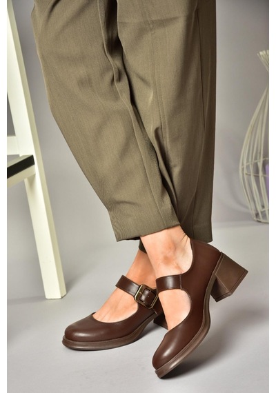 Fox Shoes T820236009 Kahverengi Kalın Topuklu Kadın Ayakkabı Kahverengi