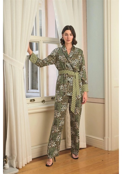 Mega Fair Çiçek Yaprak Ve Etnik Desenli Pijama Takımı Siyah
