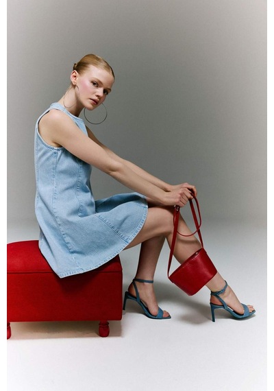 Defacto %100 Pamuk Kolsuz Mini Jean Elbise H6341ax26smnm39 Mavi-nm39