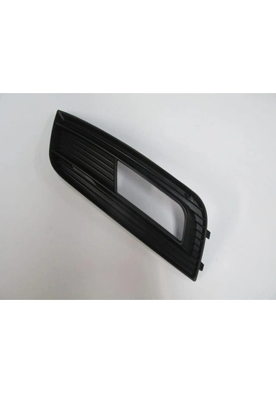 Audi A4 - 2013-2015 Sis Lamba Kapağı Sol Delikli Nikelaj Çıtasız Oem No: 8k0807681k01c