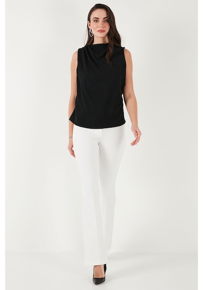 Lela Slim Fit Dik Yaka Omuz Büzgülü Bayan Bluz 6527836 Siyah