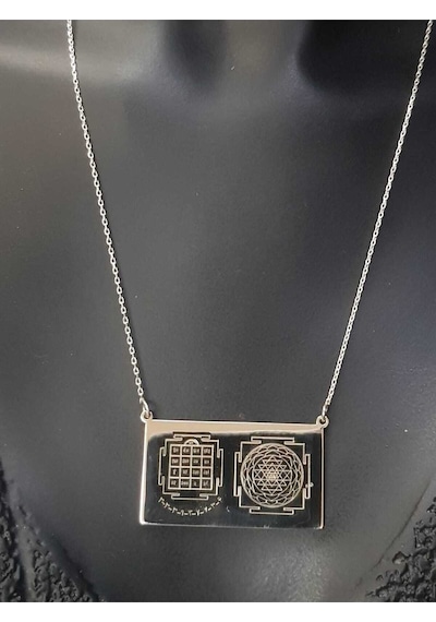 Vog Unisex Çift Yönlü Vashikaran&kuber Yantra Aşk,para,sağlık.başarı,şans Mıknatısı Gümüş Kolye