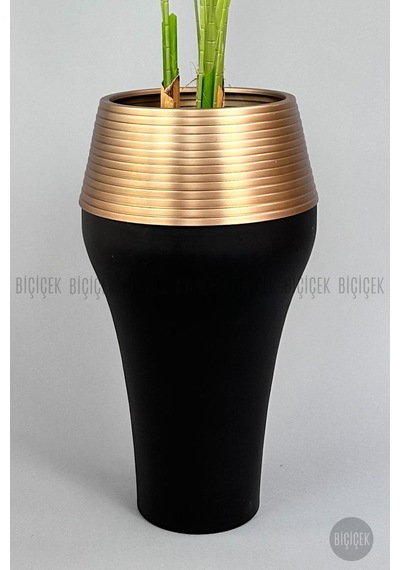 Biçiçek Yapay Starli̇ce 230 Cm Bambu Gövdeli̇ 22 Yapraklı Si̇yah Gold Cleopatra Saksıda