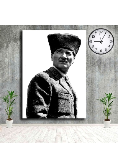 Atatürk Tablosu Tek Gözü Kapalı Kalpaklı Mustafa Kemal Kanvas Tab